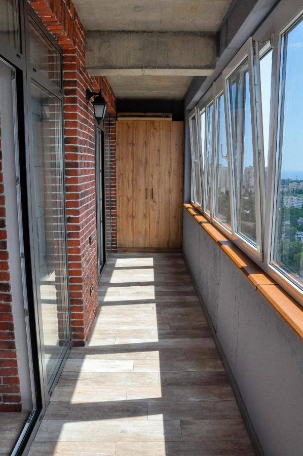 Лофт На 26 Этаже Odessa Exterior foto