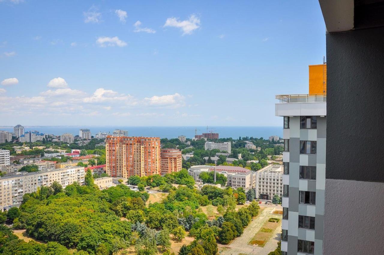 Лофт На 26 Этаже Odessa Exterior foto